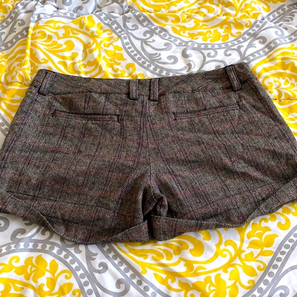 Old navy low waist shorts sz 14 nwt - Picture 3 of 5